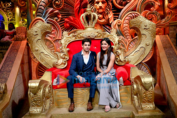 promotions of baar baar dekho on the comedy nights bachao 2