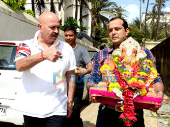 Rakesh Roshan's Ganesha visarjan