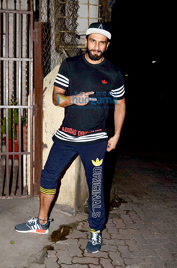 ranveer snapped post dubbing 5