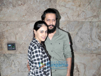 Riteish Deshmukh & Genelia Dsouza snapped at 'Banjo' screening