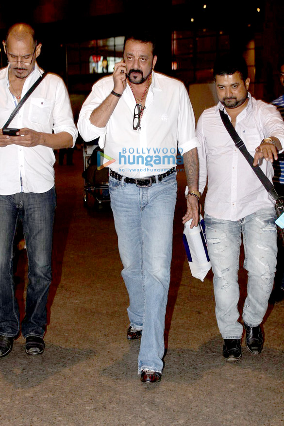 sanjay shruti ileana snapped 4
