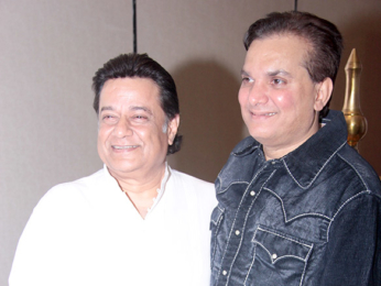 Shaan, Anup Jalota and others at the launch of 'Sa Re Ga Ma Music Academy'