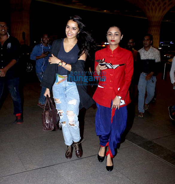 shraddha snapped on her way to usa 2