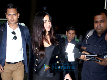 Sidharth Malhotra & Katrina Kaif return from Delhi promotions of 'Baar Baar Dekho'