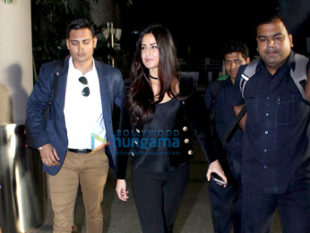 Sidharth Malhotra & Katrina Kaif return from Delhi promotions of 'Baar Baar Dekho'