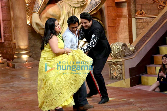 sohail khan nawazuddin siddiqui promote freaky ali on comedy night bachao 6