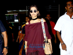 Sonam Kapoor, Ajay Devgn & Ayushmann Khurrana snapped at the airport
