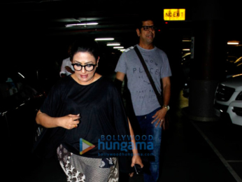 Sushant Singh Rajput & Kangna Ranaut snapped at the domestic airport