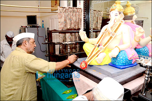 check out b town celebrates ganeshotsav 2 check out b town celebrates ganeshotsav 2