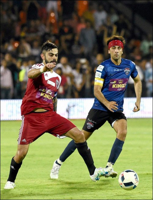 check out a charity match between bollywood celebrities and cricketers 2 check out a charity match between bollywood celebrities and cricketers 2
