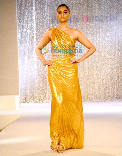what bollywood stars did this week 1375 what bollywood stars did this week 1375
