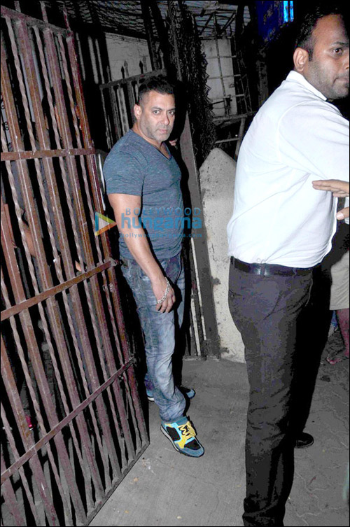 what bollywood stars did this week 1376