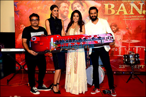 what bollywood stars did this week 1467