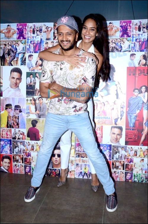 what bollywood stars did this week 1354