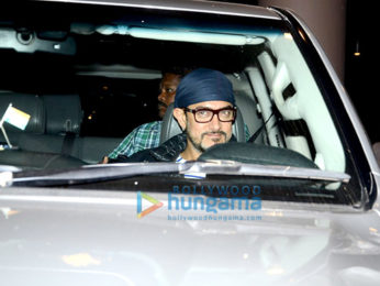 Aamir Khan snapped as he arrives back from USA