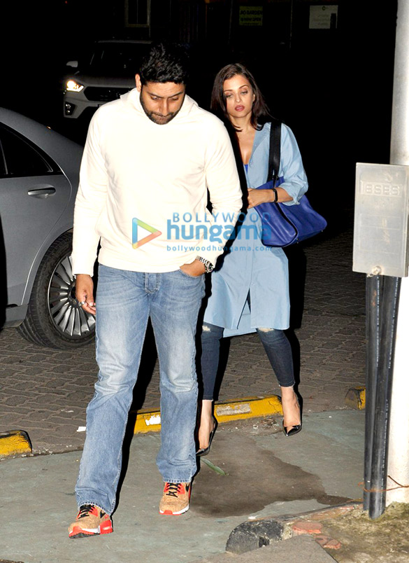 abhishek and aishwarya snapped on a dinner outing in bandra 2