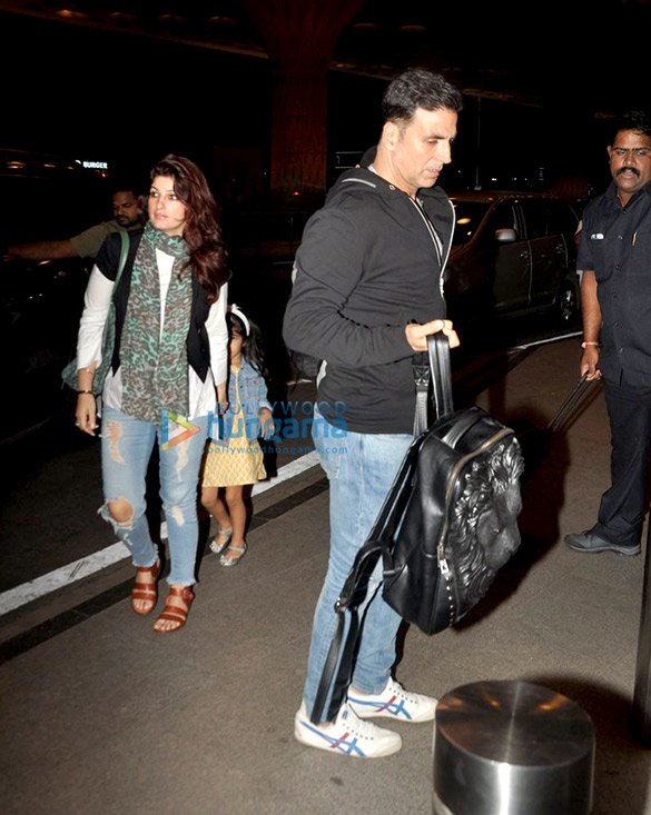 akshay and family depart for holidays in dubai 1