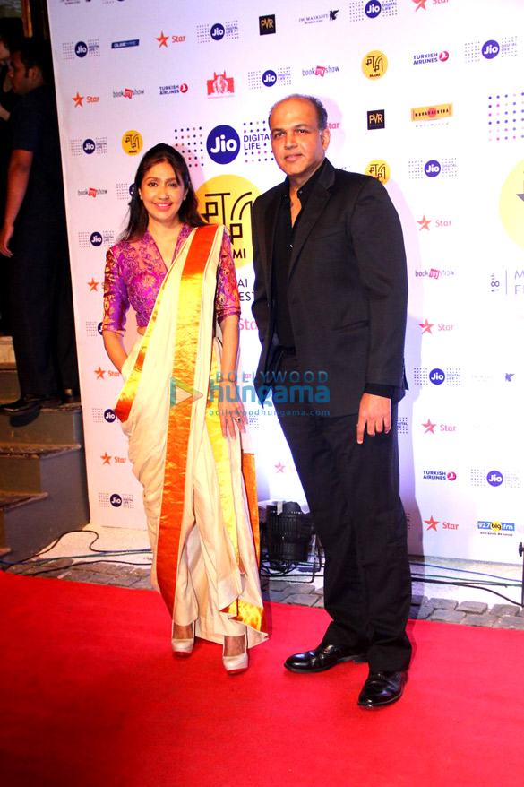amitabh bachchan aamir khan and many more grace 18th mami mumbai film festival 30