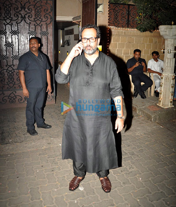anil sonams diwali bash 39