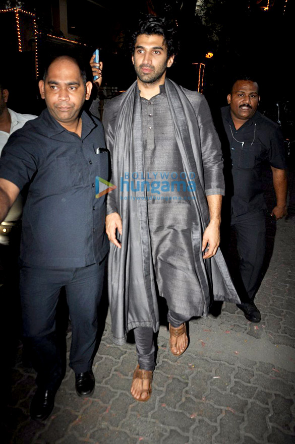 anil sonams diwali bash 9