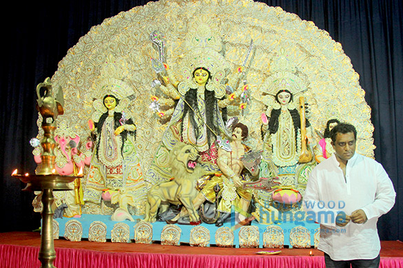 Anurag Basu graces Maitree Cultural Association’s Third Edition of Sarbojanin Durgotsav Anurag Basu graces Maitree Cultural Association’s Third Edition of Sarbojanin Durgotsav