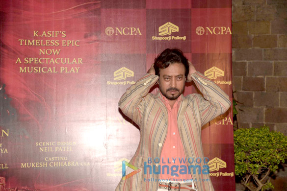 celebs attend the premiere of mughal e azam a musical play 4