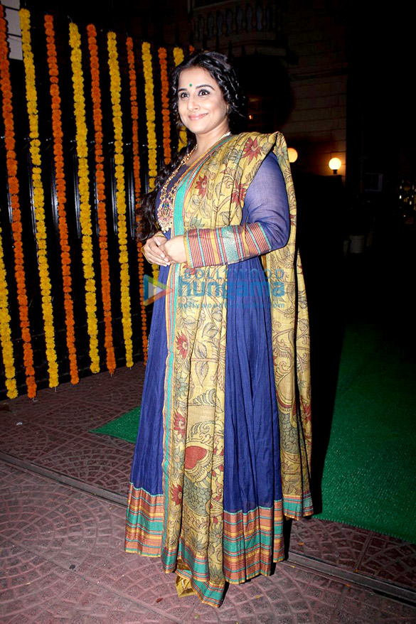 celebs grace ektas diwali bash 3