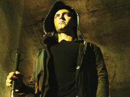 Check Out The ELECTRIFYING Motion Poster Of ‘Kaabil’