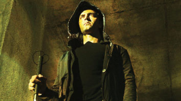 Check Out The ELECTRIFYING Motion Poster Of ‘Kaabil’