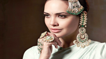Celebrity Photo Of Esha Gupta