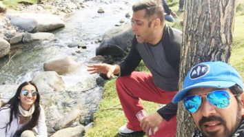 LEAKED: Salman Khan Rehearsing For A Song From ‘Tubelight’ LEAKED: Salman Khan Rehearsing For A Song From ‘Tubelight’