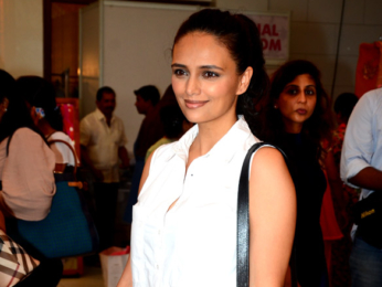 Celebs grace the 50th charity exhibition Of Mana Shetty's 'Save The Children India'