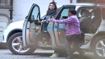 Parineeti Chopra & Sushant Singh Rajput snapped in Bandra suburbs