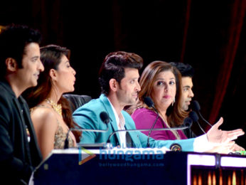Promotion of 'Kaabil' on the sets of Jhalak Dikhhla Jaa Season 9