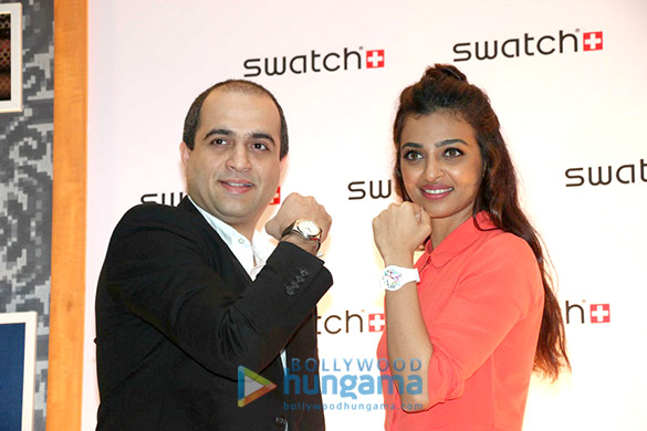 radhika apte graces the opening of the swatch store 1