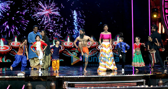 ramdev shows his dance skills of super dancer 2