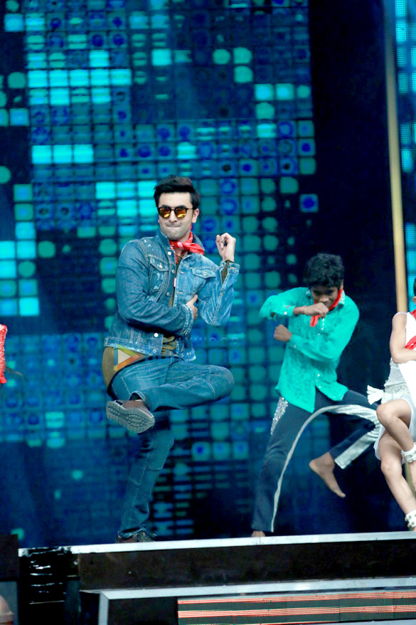 ranbir promotes adhm of super dancer 3