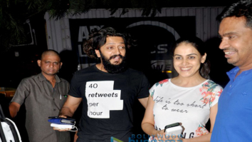 Riteish Deshmukh, Genelia Dsouza & Mushtaq Sheikh snapped at Starbucks