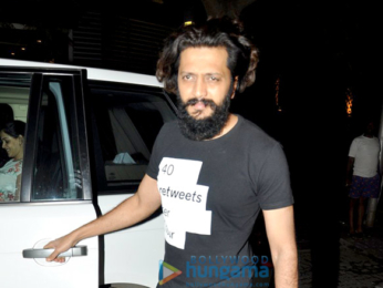 Riteish Deshmukh, Genelia Dsouza & Mushtaq Sheikh snapped at Starbucks