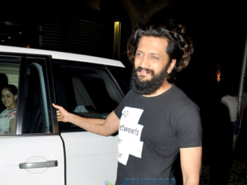 Riteish Deshmukh, Genelia Dsouza & Mushtaq Sheikh snapped at Starbucks