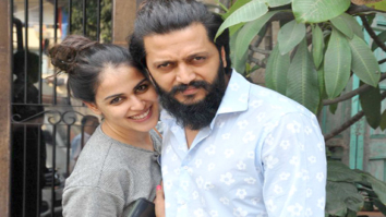 Riteish Deshmukh & Genelia Dsouza snapped post lunch at Pali Bhawan