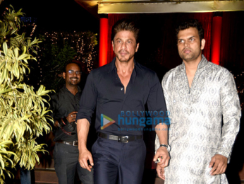 Shah Rukh Khan and many more at Sachin Joshi's Diwali bash