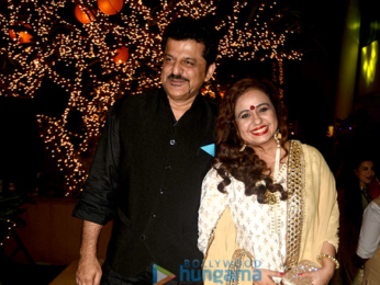 Shah Rukh Khan and many more at Sachin Joshi's Diwali bash