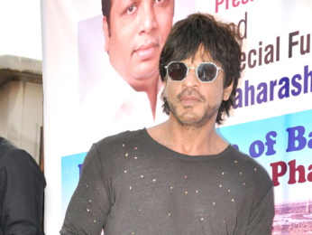 Shah Rukh Khan graces Band Stand Beautification initiative