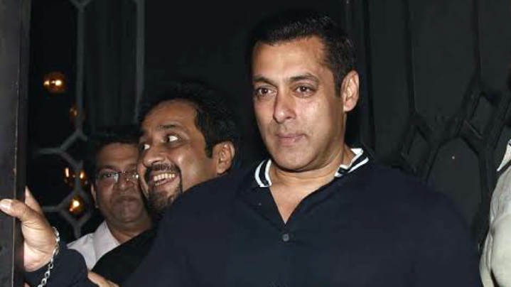 Salman Khan, Jacqueline Fernandez & Others At Aayush Sharma’s Birthday Bash Salman Khan, Jacqueline Fernandez & Others At Aayush Sharma’s Birthday Bash