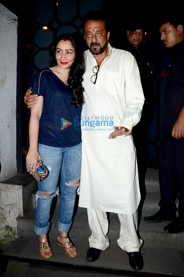 sanjay dutt sunil shetty and abhishek kapoor snapped post dinner at the korner house 1