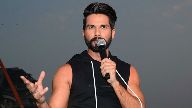 Shahid Kapoor Was A Fashion Victim… Can You Believe It? Shahid Kapoor Was A Fashion Victim… Can You Believe It?