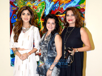 Shilpa Shetty, Kimi Katkar & Gauahar Khan at the private viewing of Anu Malhotra's art show