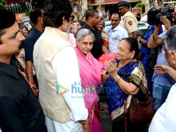 The Bachchan's grace the Durga Ashtami puja in Mumbai
