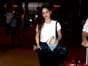 Yami Gautam & Kiara Advani snapped at the domestic airport